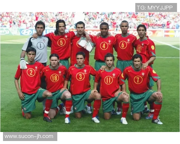 马丁内斯的传奇之路：从无名小卒到足球巨星的成长故事